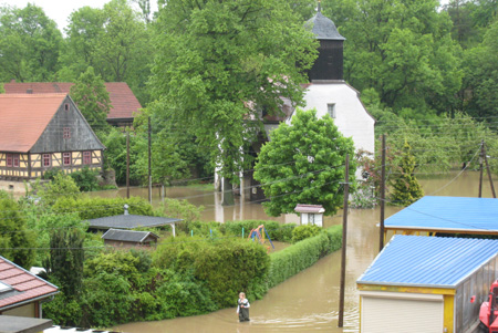 files/gaw/bilder/Nachrichten/2013 - Juli-Dezember/hetschburg kirche.jpg
